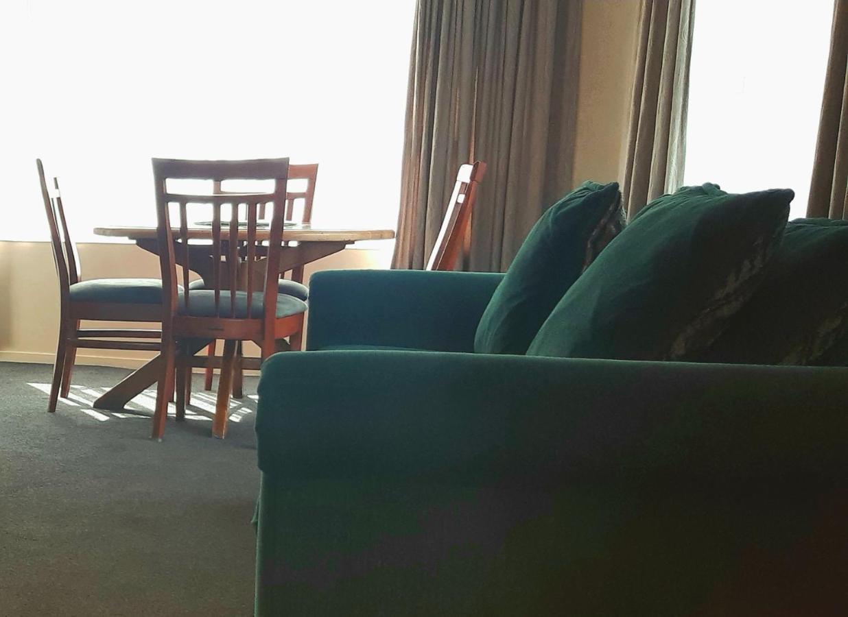 Aaron Court Motel Timaru Kültér fotó